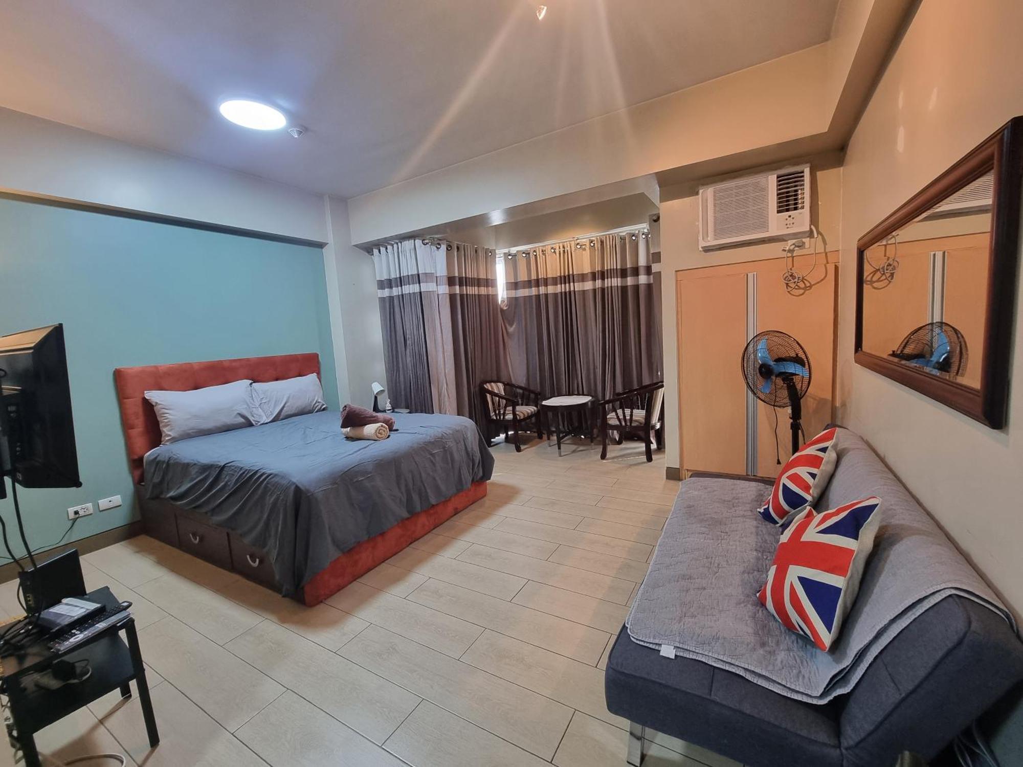 Palm Tree Condos Near Mnl Airport Terminal 3 By Elr Manila Exterior photo